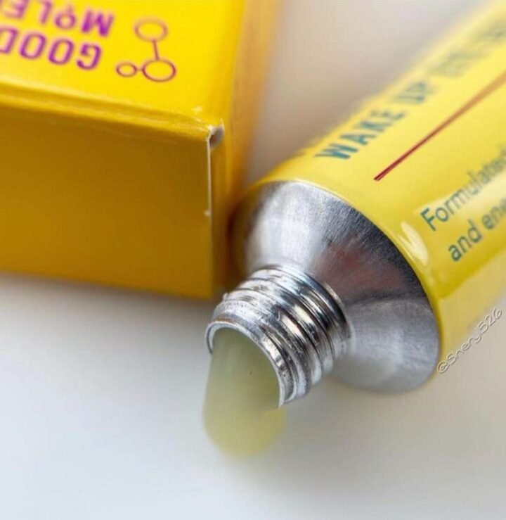 Good Molecules Yerba Mate Wake Up Eye Gel - Image 3